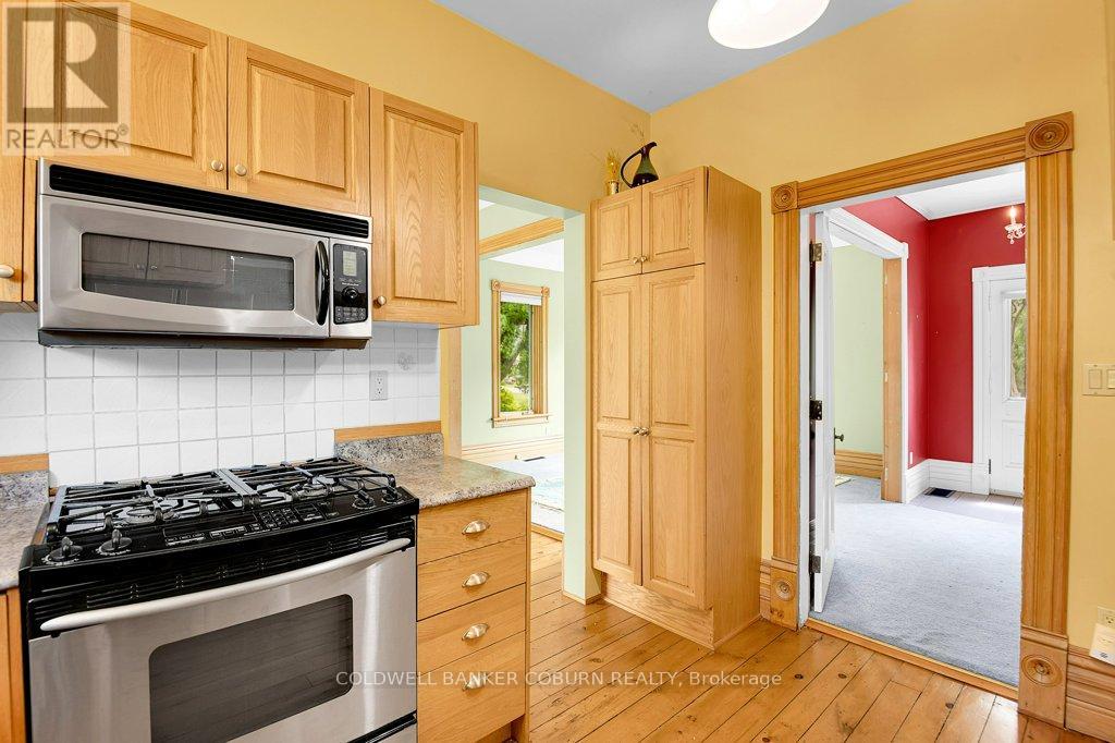 11719 Lakeshore Drive, South Dundas, Ontario  K0C 1X0 - Photo 17 - X12275291