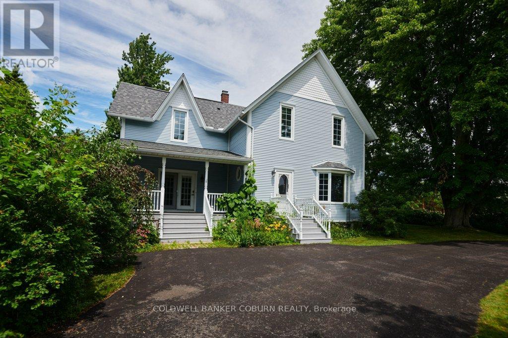 11719 Lakeshore Drive, South Dundas, Ontario  K0C 1X0 - Photo 3 - X12275291