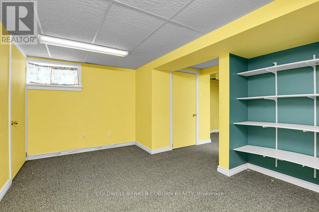 11719 Lakeshore Drive, South Dundas, Ontario  K0C 1X0 - Photo 32 - X12275291