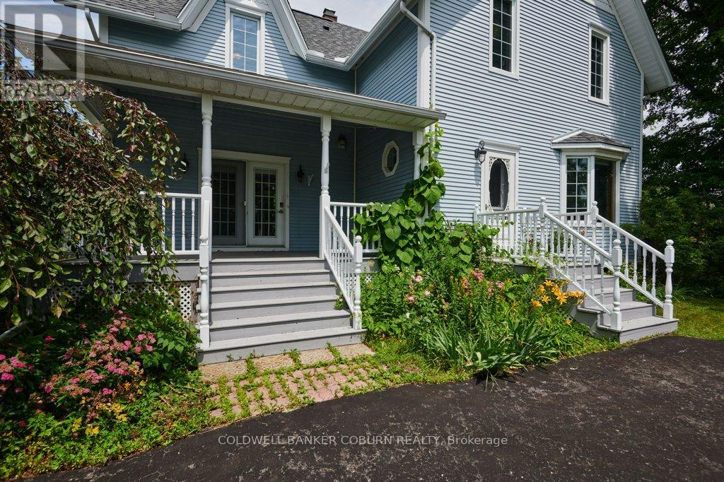 11719 Lakeshore Drive, South Dundas, Ontario  K0C 1X0 - Photo 6 - X12275291
