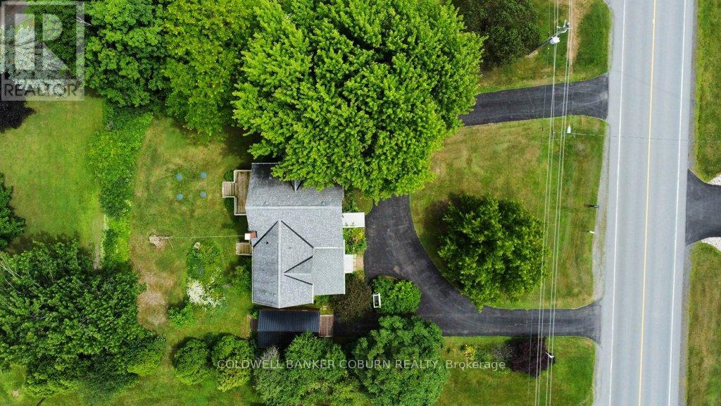 11719 Lakeshore Drive, South Dundas, Ontario  K0C 1X0 - Photo 41 - X12275291