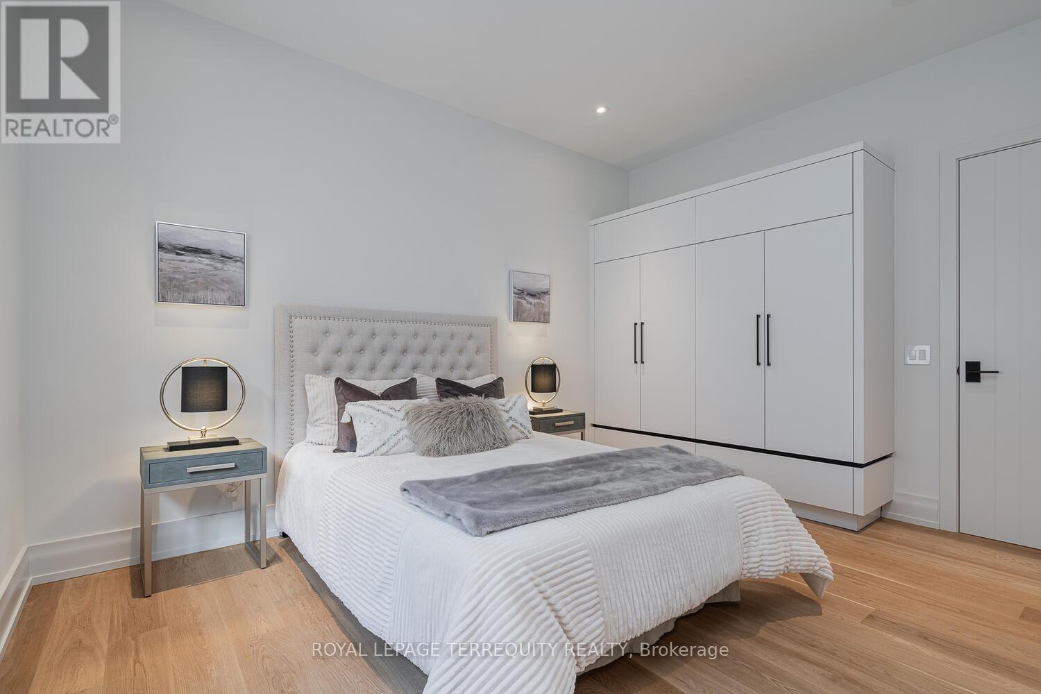 207 Newton Drive, Toronto, Ontario  M2M 2P2 - Photo 42 - C12275324