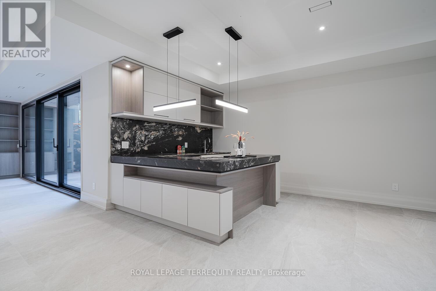 207 Newton Drive, Toronto, Ontario  M2M 2P2 - Photo 45 - C12275324
