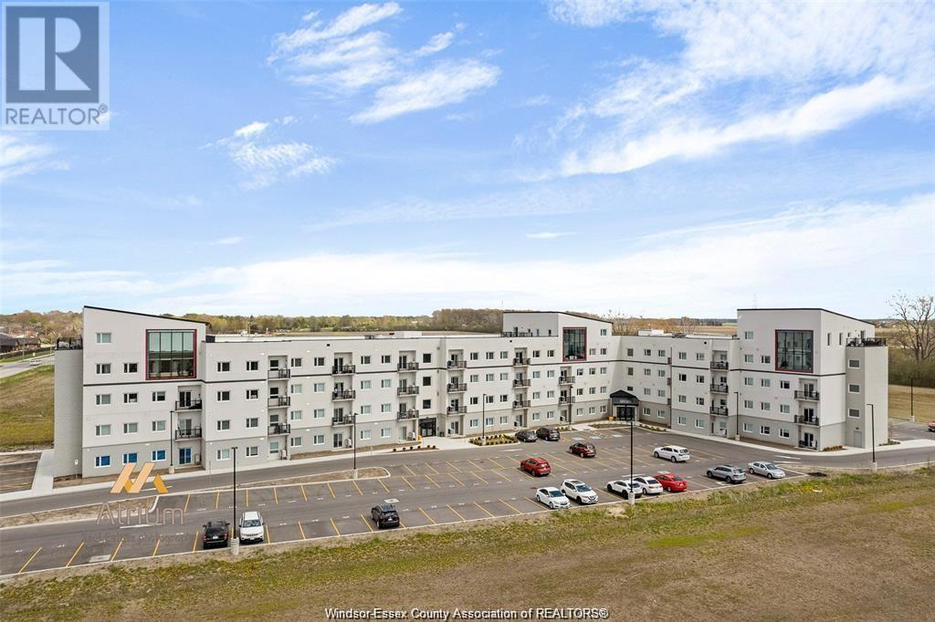 MLS# 25017502: 1900 6th CONCESSION Unit# 115, LaSalle, Canada