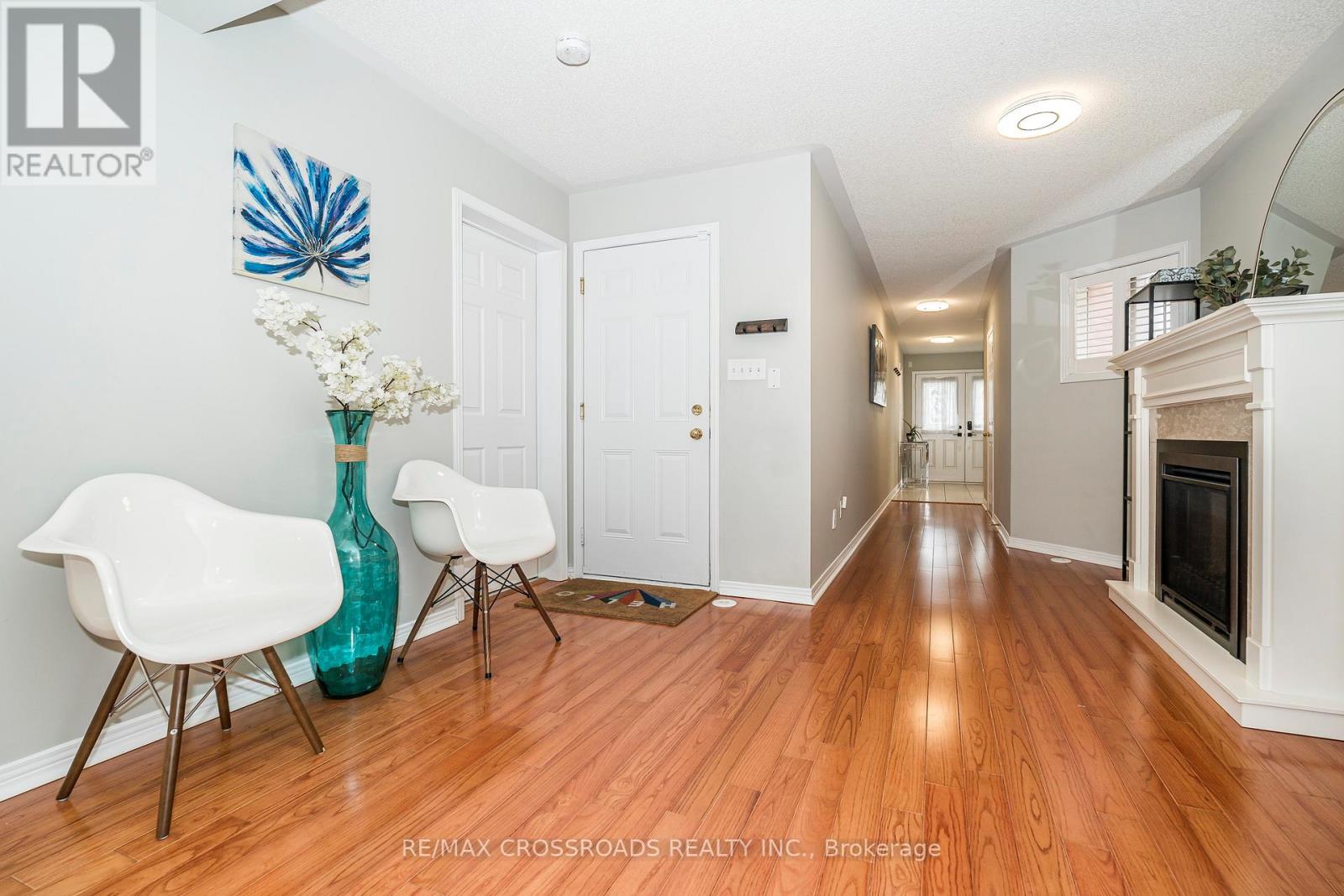 Property at 11 PILKINGTON DRIVE image 3