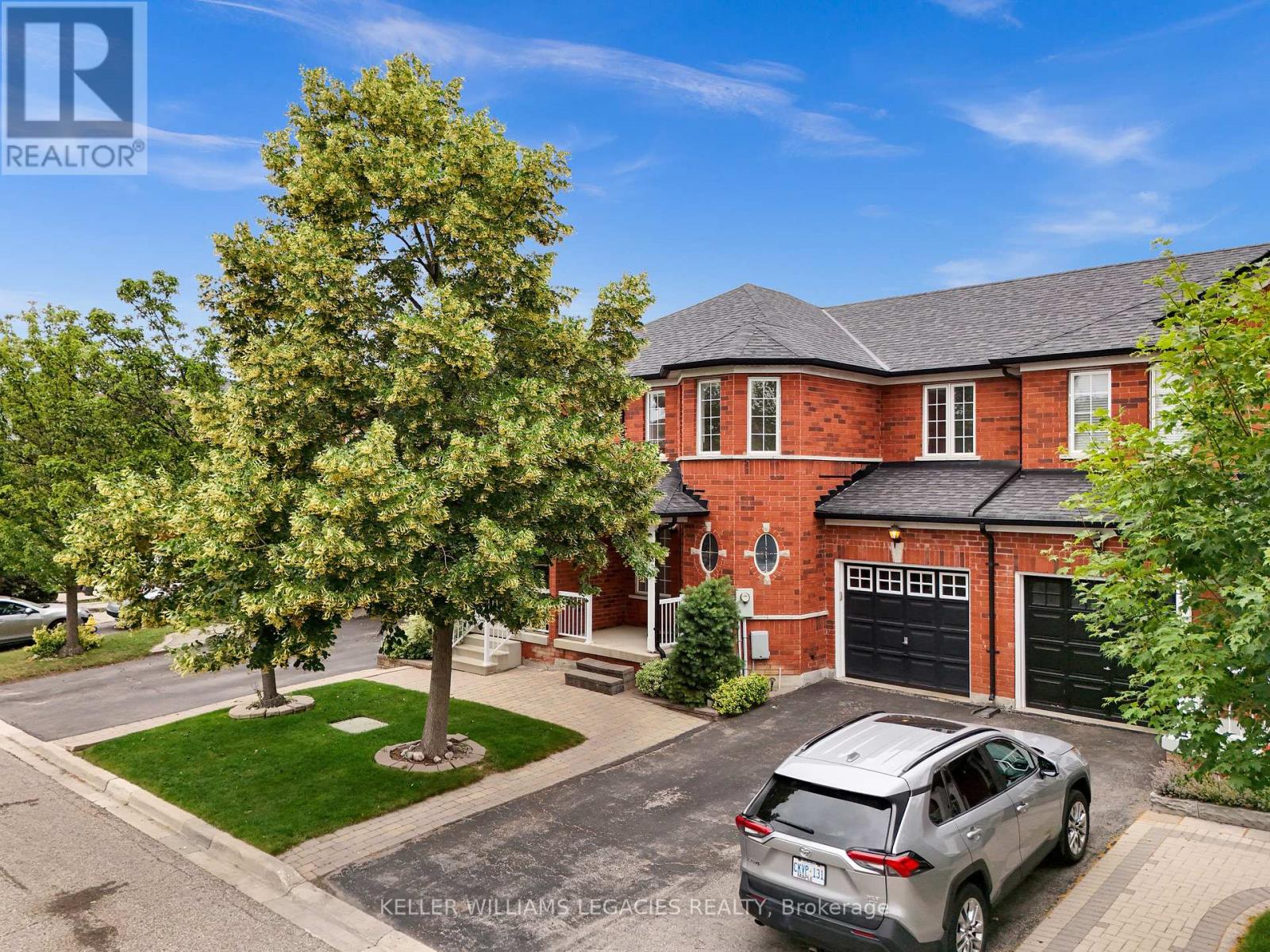 Property at 131 LEGNANO CRESCENT image 3