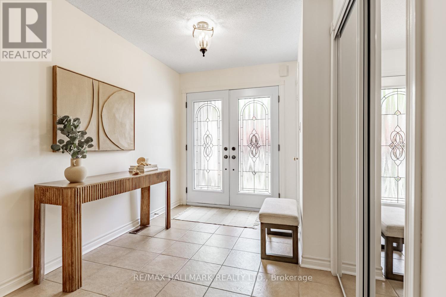 Property at 52 MISTLEFLOWER COURT image 4
