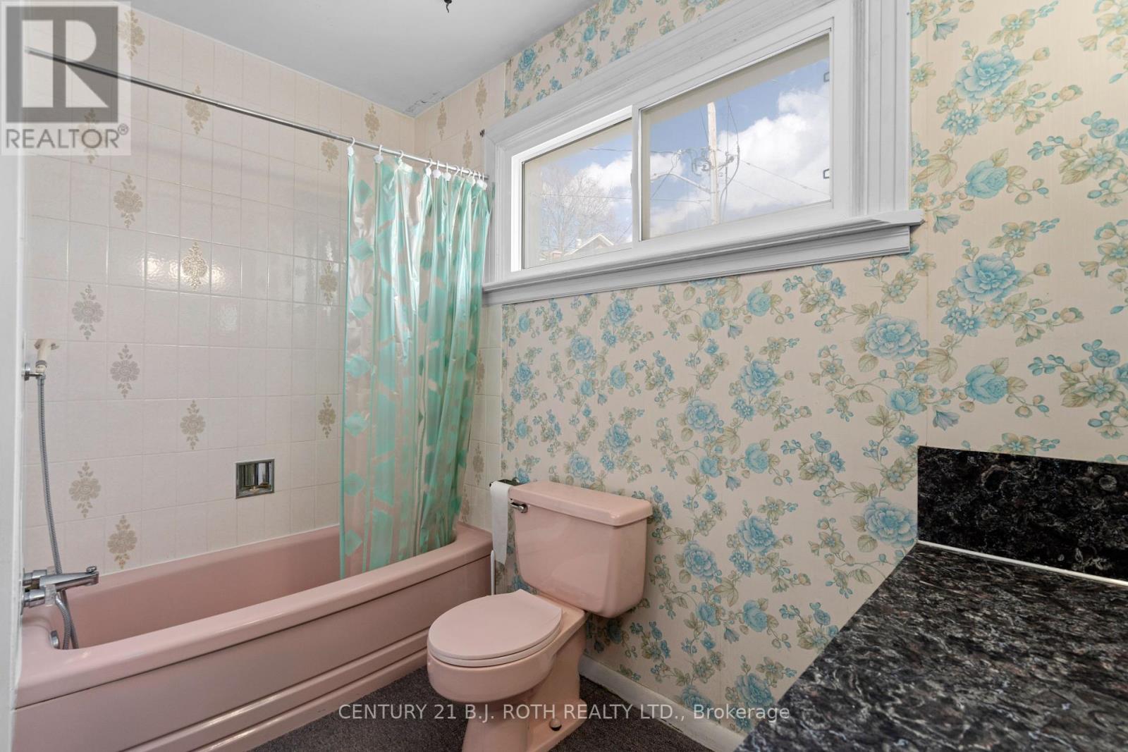 57 Nottawasaga Street, Orillia, Ontario  L3V 3J5 - Photo 14 - S12275454