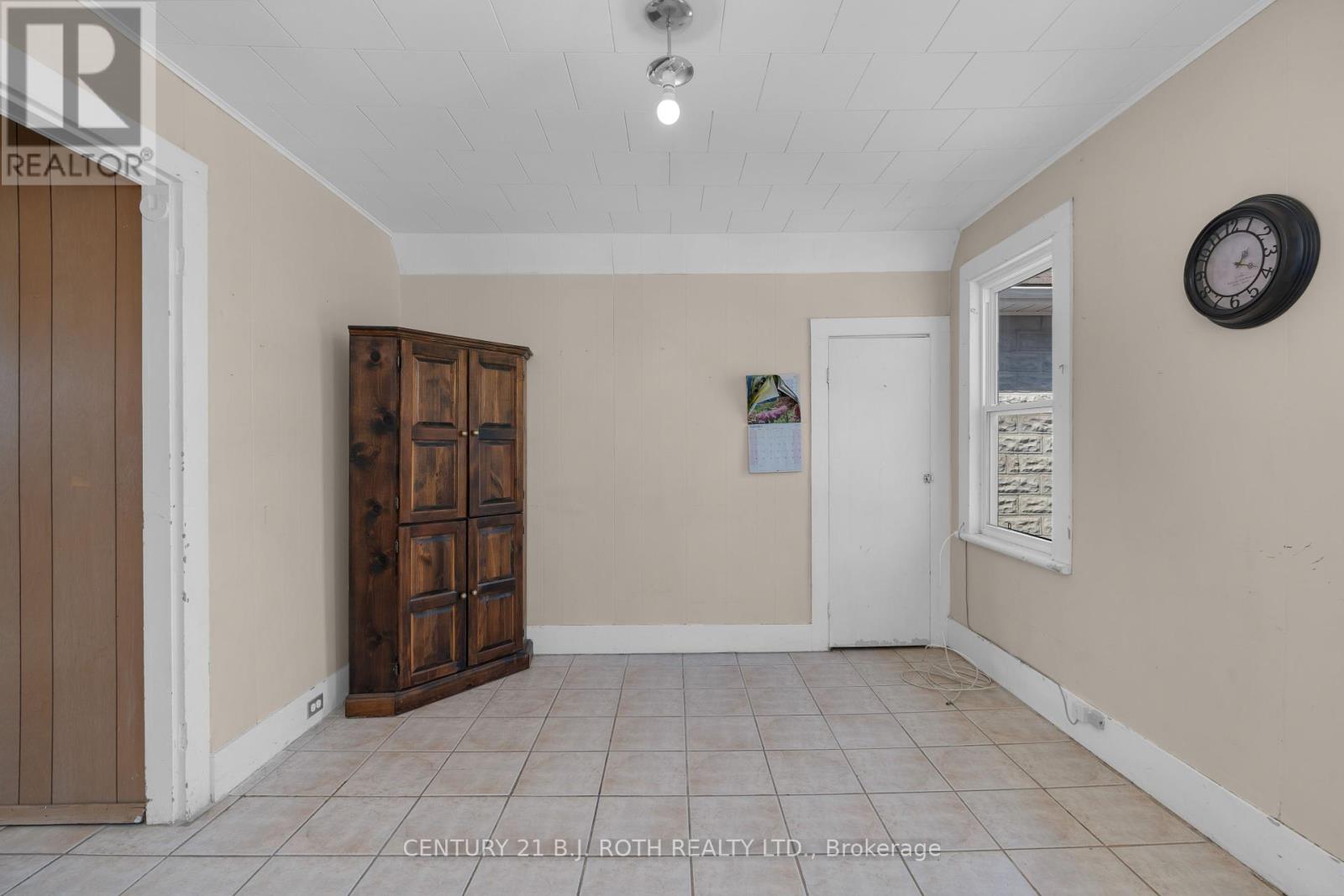 57 Nottawasaga Street, Orillia, Ontario  L3V 3J5 - Photo 27 - S12275454