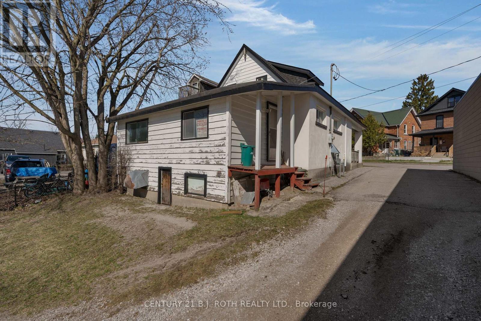 57 Nottawasaga Street, Orillia, Ontario  L3V 3J5 - Photo 33 - S12275454