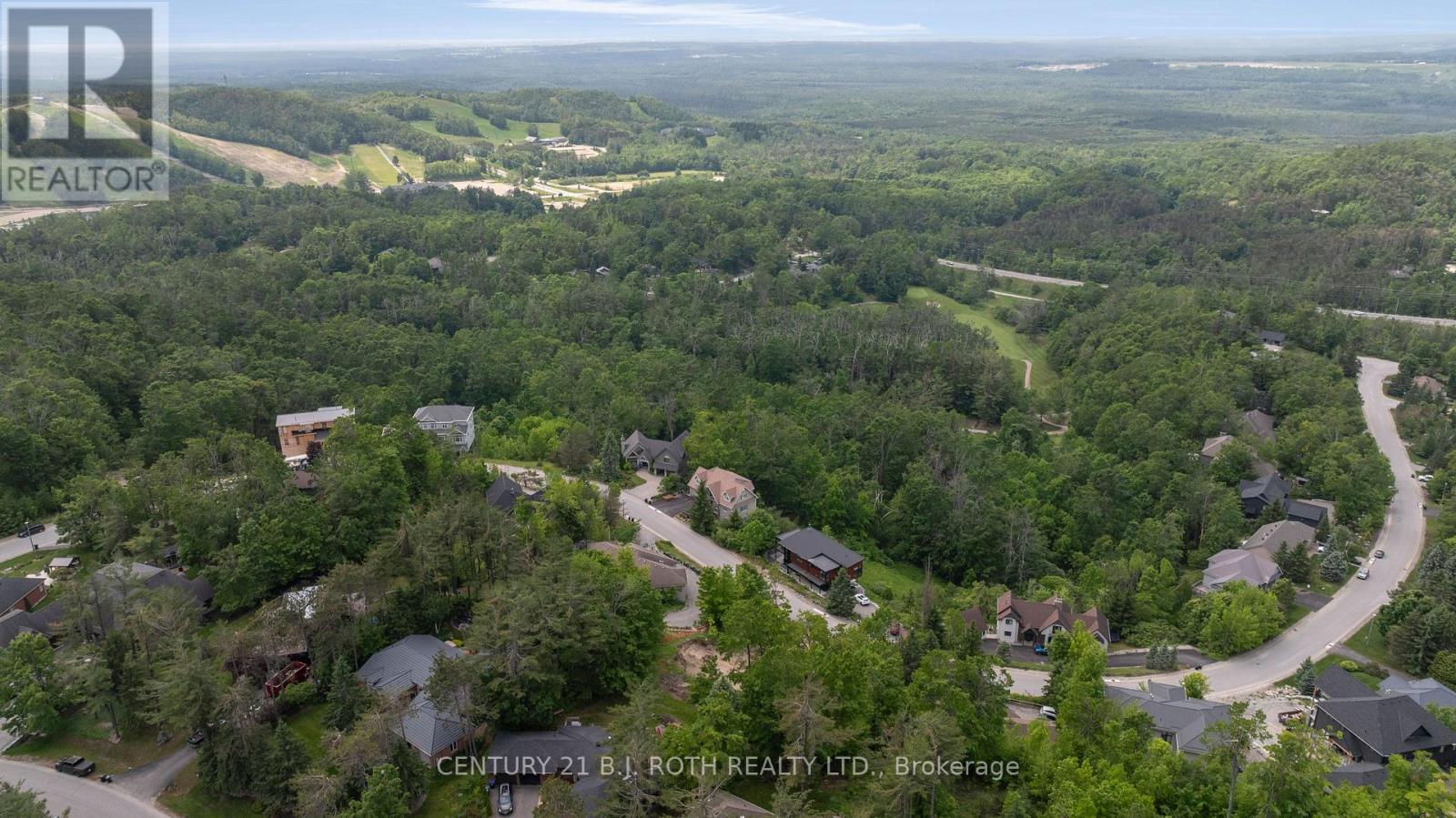 12 Valleycrest Drive, Oro-Medonte (Horseshoe Valley), Ontario  L0L 2L0 - Photo 18 - S12275573