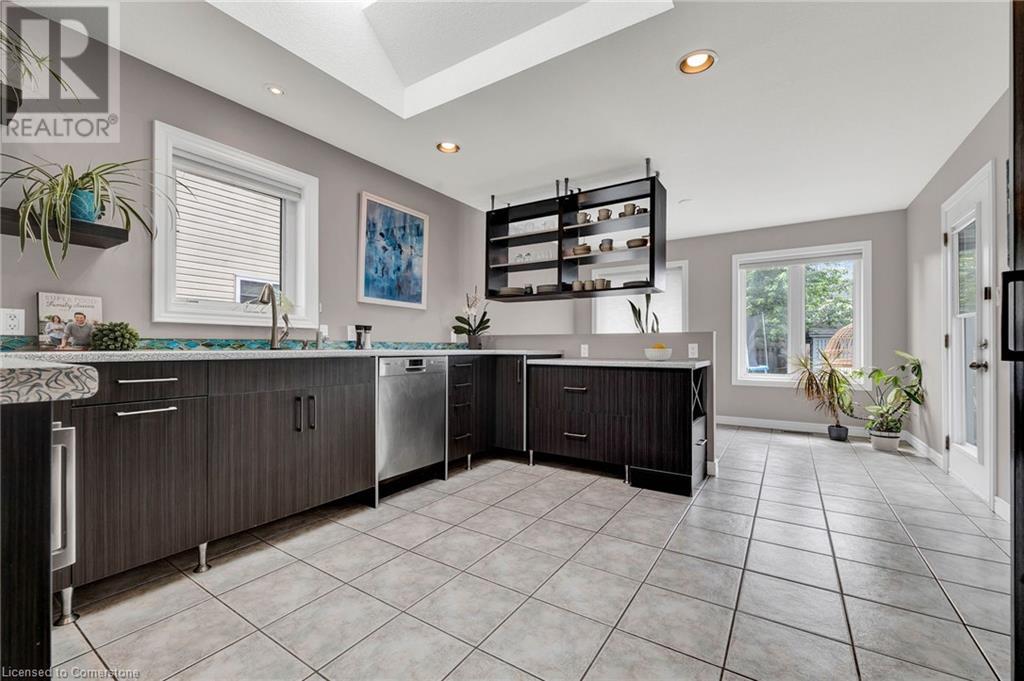 Property at 19 ZOEGER Court image 5