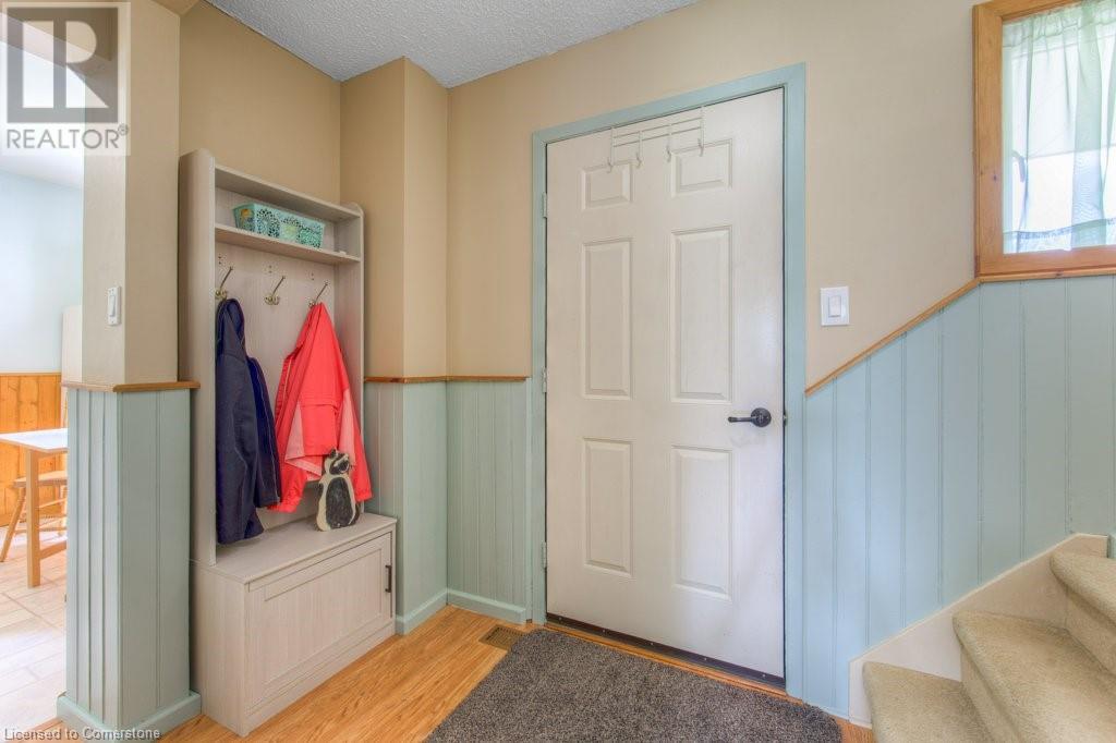 Property at 889 MORLEY Avenue image 5