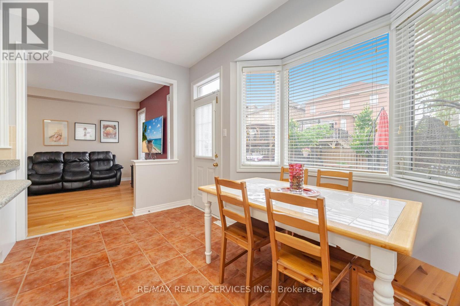 75 Harbourtown Crescent, Brampton, Ontario  L6V 4P5 - Photo 10 - W12275309