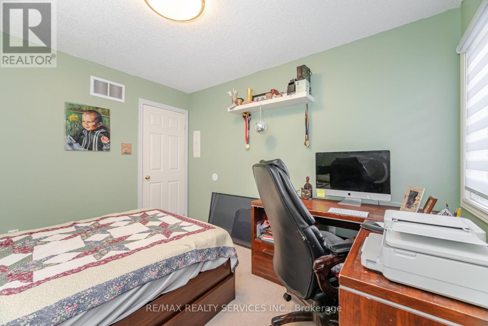 75 Harbourtown Crescent, Brampton, Ontario  L6V 4P5 - Photo 32 - W12275309