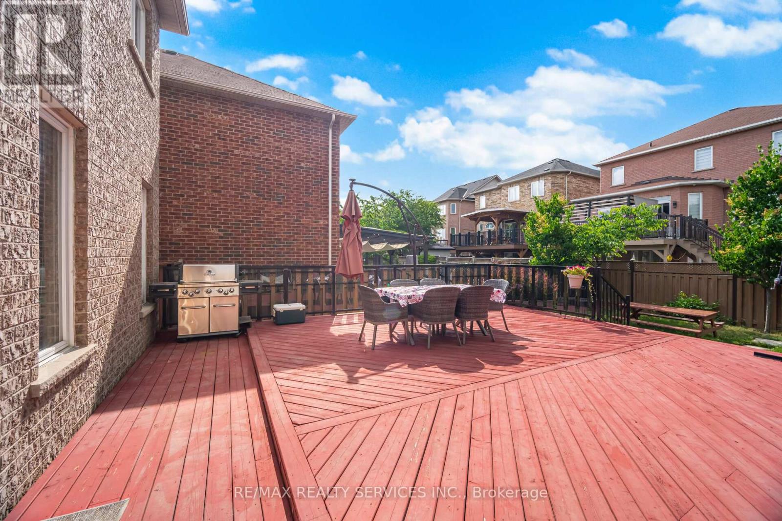 75 Harbourtown Crescent, Brampton, Ontario  L6V 4P5 - Photo 39 - W12275309