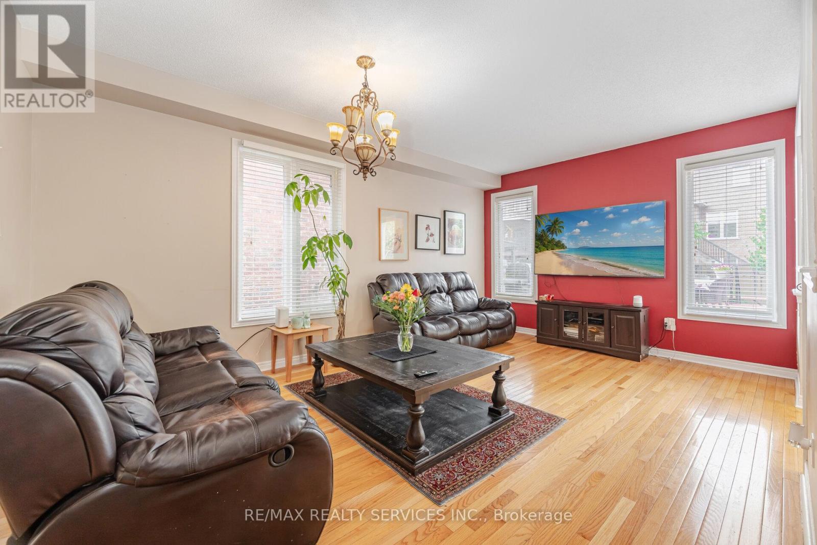 75 Harbourtown Crescent, Brampton, Ontario  L6V 4P5 - Photo 6 - W12275309