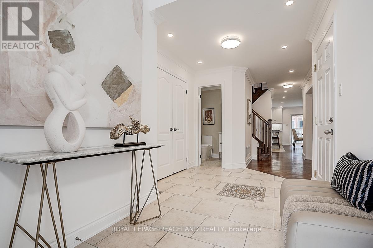 Property at 957 NINTH STREET image 3