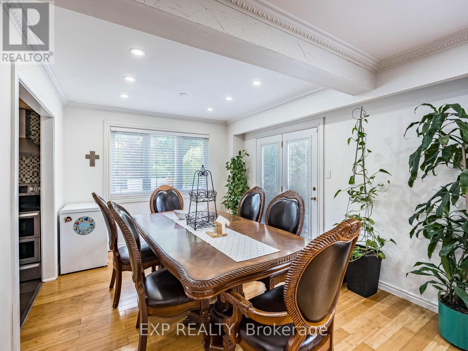 2574 Council Ring Road, Mississauga, Ontario  L5L 1X5 - Photo 10 - W12275367