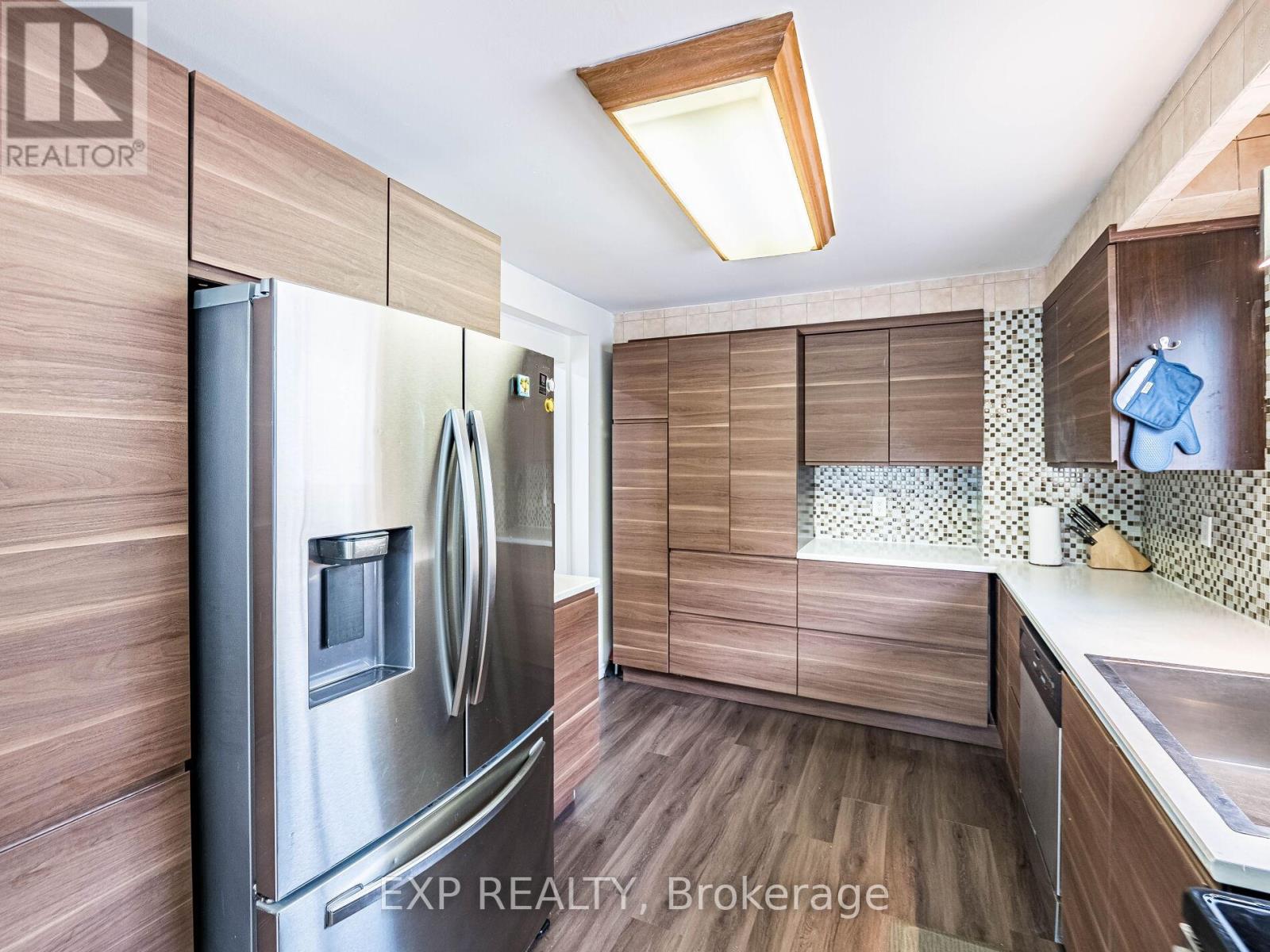 2574 Council Ring Road, Mississauga, Ontario  L5L 1X5 - Photo 16 - W12275367
