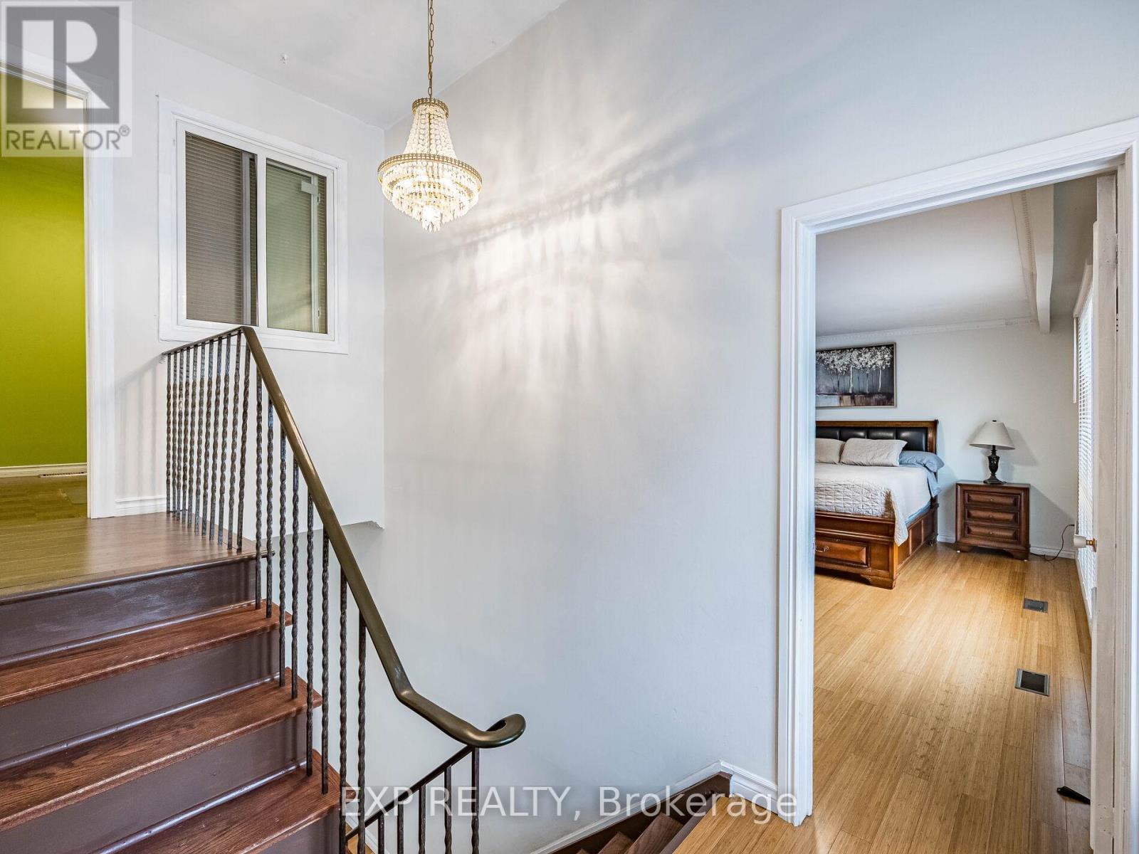 2574 Council Ring Road, Mississauga, Ontario  L5L 1X5 - Photo 20 - W12275367