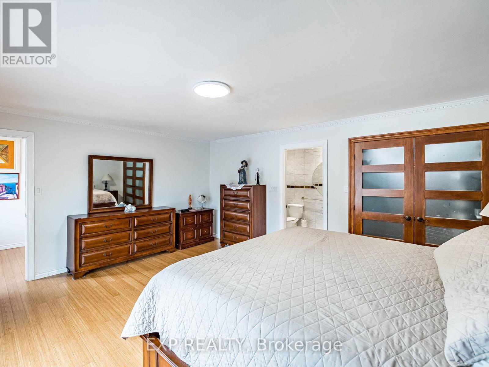 2574 Council Ring Road, Mississauga, Ontario  L5L 1X5 - Photo 21 - W12275367