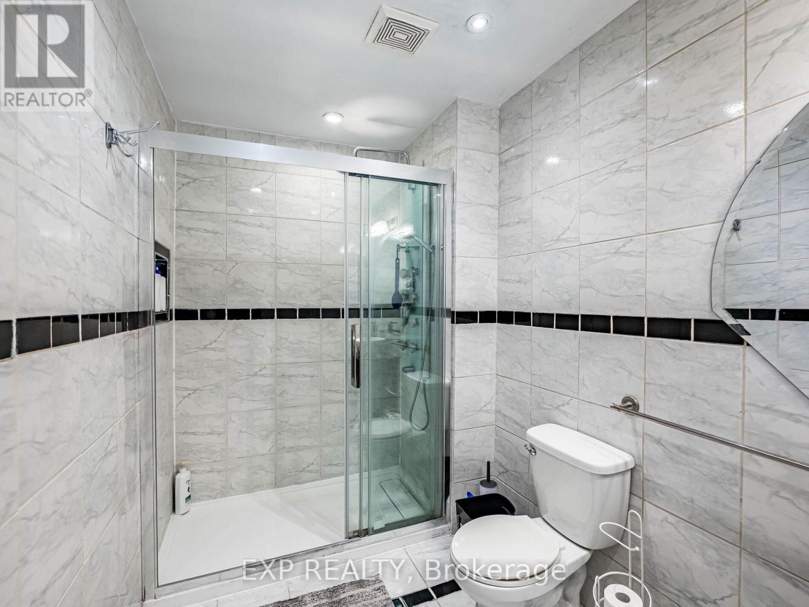 2574 Council Ring Road, Mississauga, Ontario  L5L 1X5 - Photo 23 - W12275367