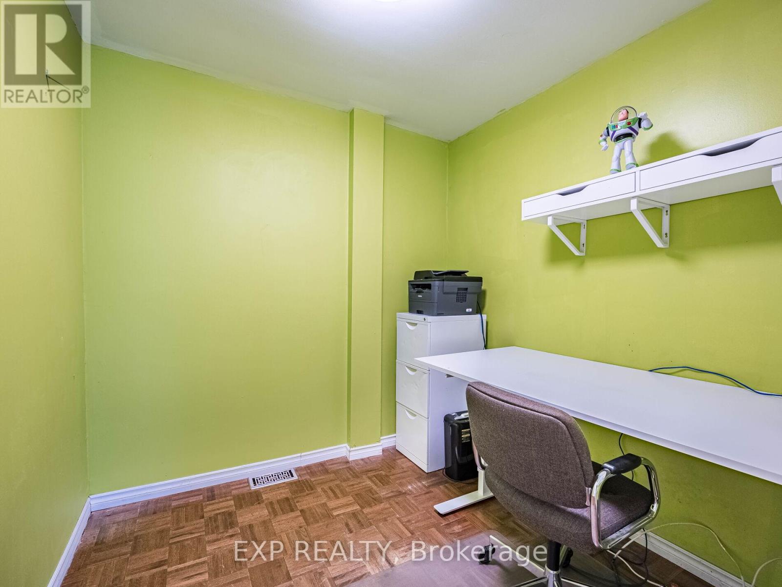 2574 Council Ring Road, Mississauga, Ontario  L5L 1X5 - Photo 31 - W12275367