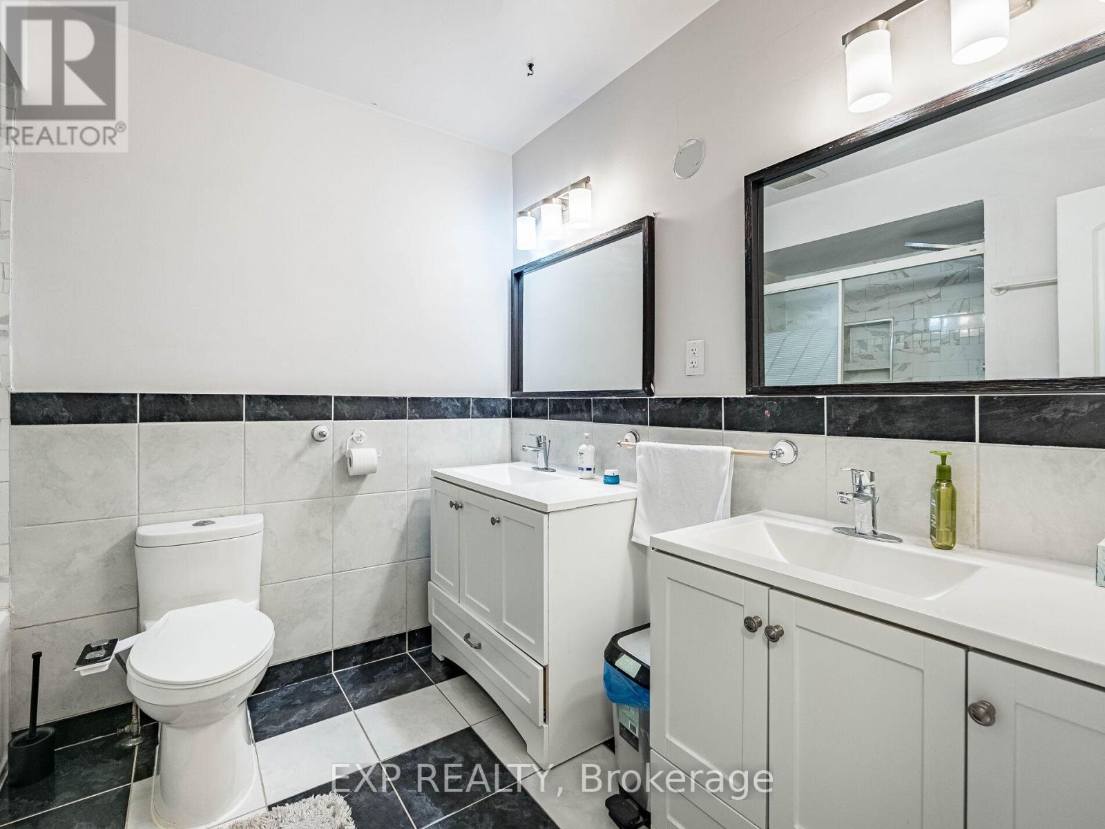 2574 Council Ring Road, Mississauga, Ontario  L5L 1X5 - Photo 34 - W12275367
