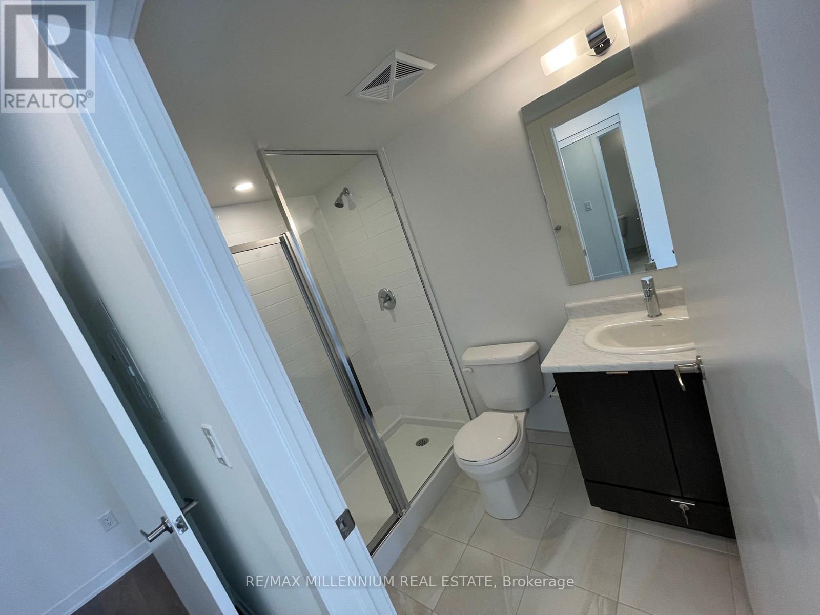 212 - 140 Canon Jackson Drive, Toronto (Brookhaven-Amesbury), Ontario  M6M 0B9 - Photo 11 - W12275411