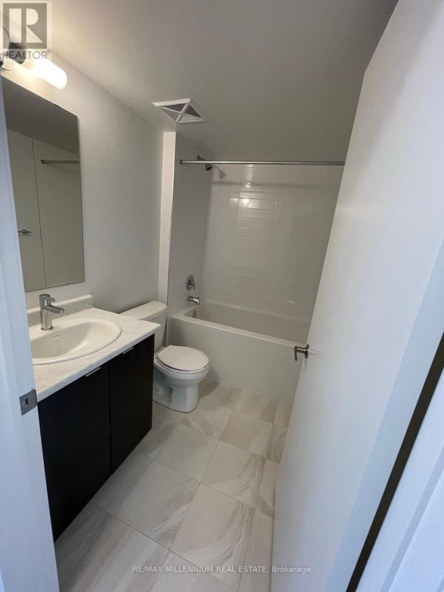 212 - 140 Canon Jackson Drive, Toronto (Brookhaven-Amesbury), Ontario  M6M 0B9 - Photo 12 - W12275411
