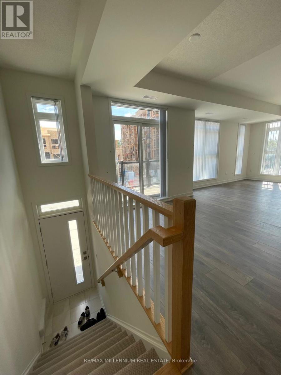 212 - 140 Canon Jackson Drive, Toronto (Brookhaven-Amesbury), Ontario  M6M 0B9 - Photo 6 - W12275411
