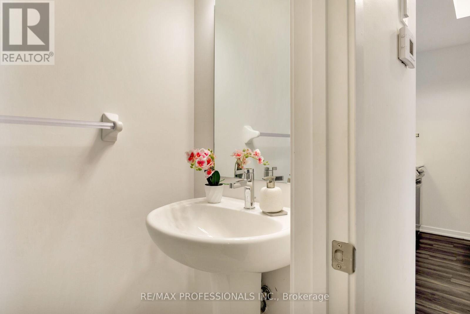98 - 20 William Jackson Way, Toronto, Ontario  M8V 0J7 - Photo 18 - W12275496