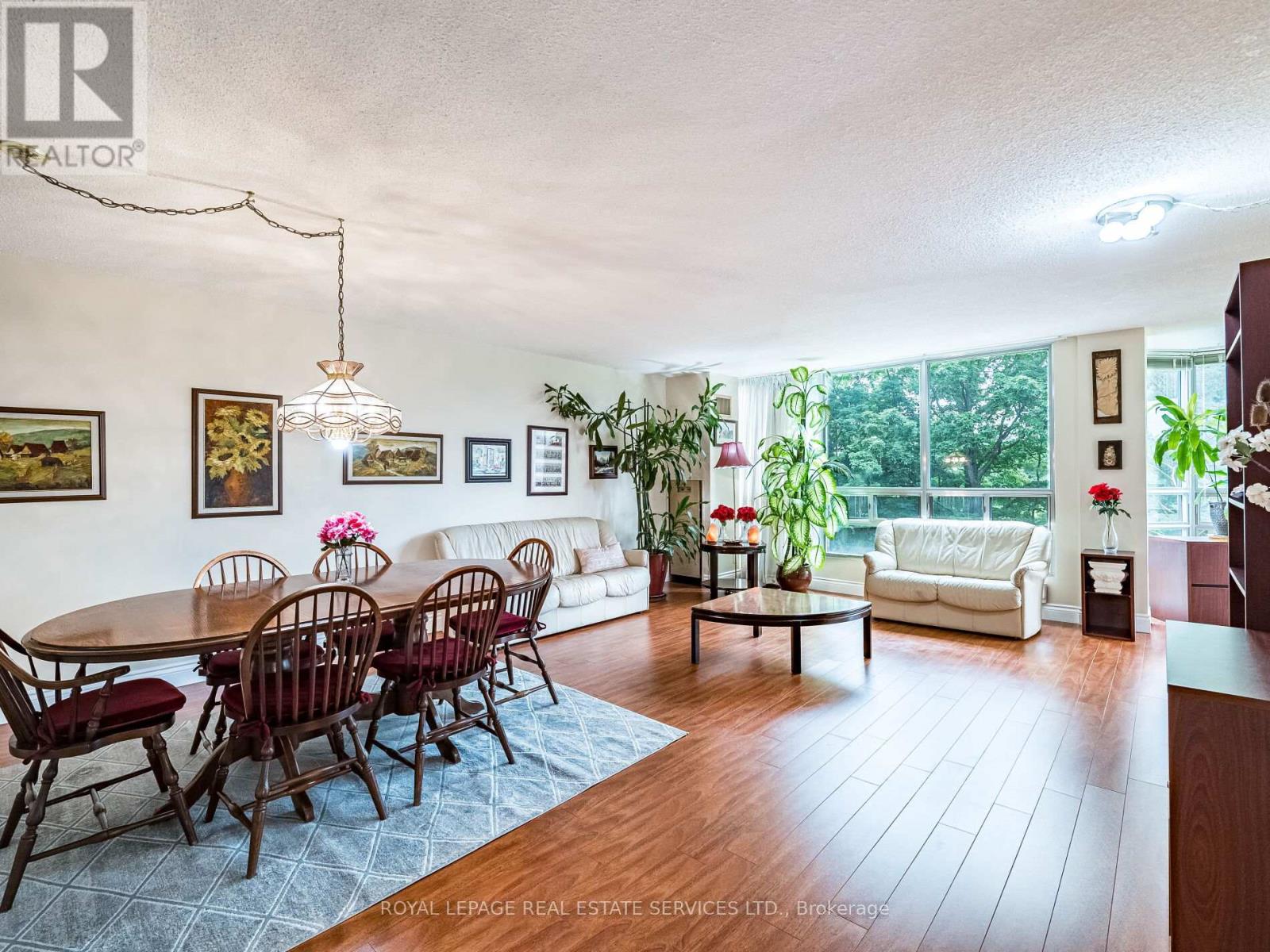 202 - 310 Mill Street S, Brampton (Brampton South), Ontario  L6Y 3B1 - Photo 10 - W12275570