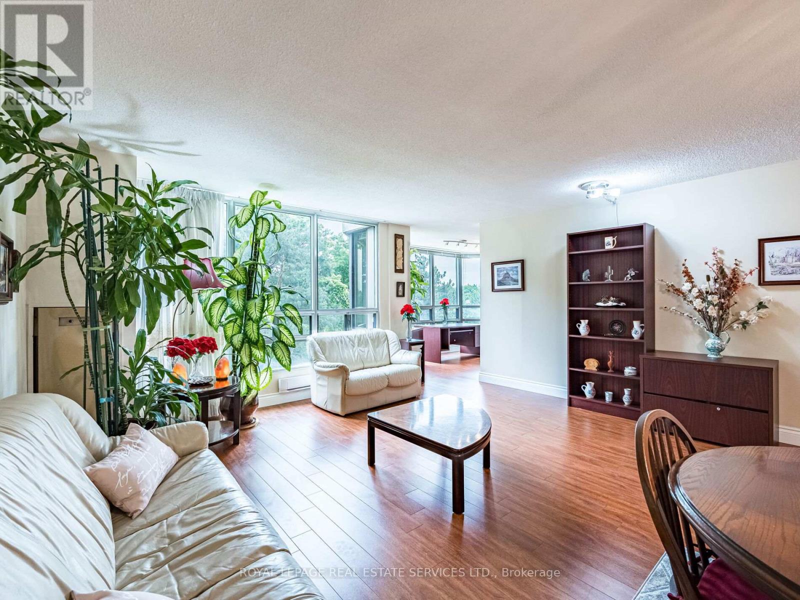 202 - 310 Mill Street S, Brampton (Brampton South), Ontario  L6Y 3B1 - Photo 11 - W12275570