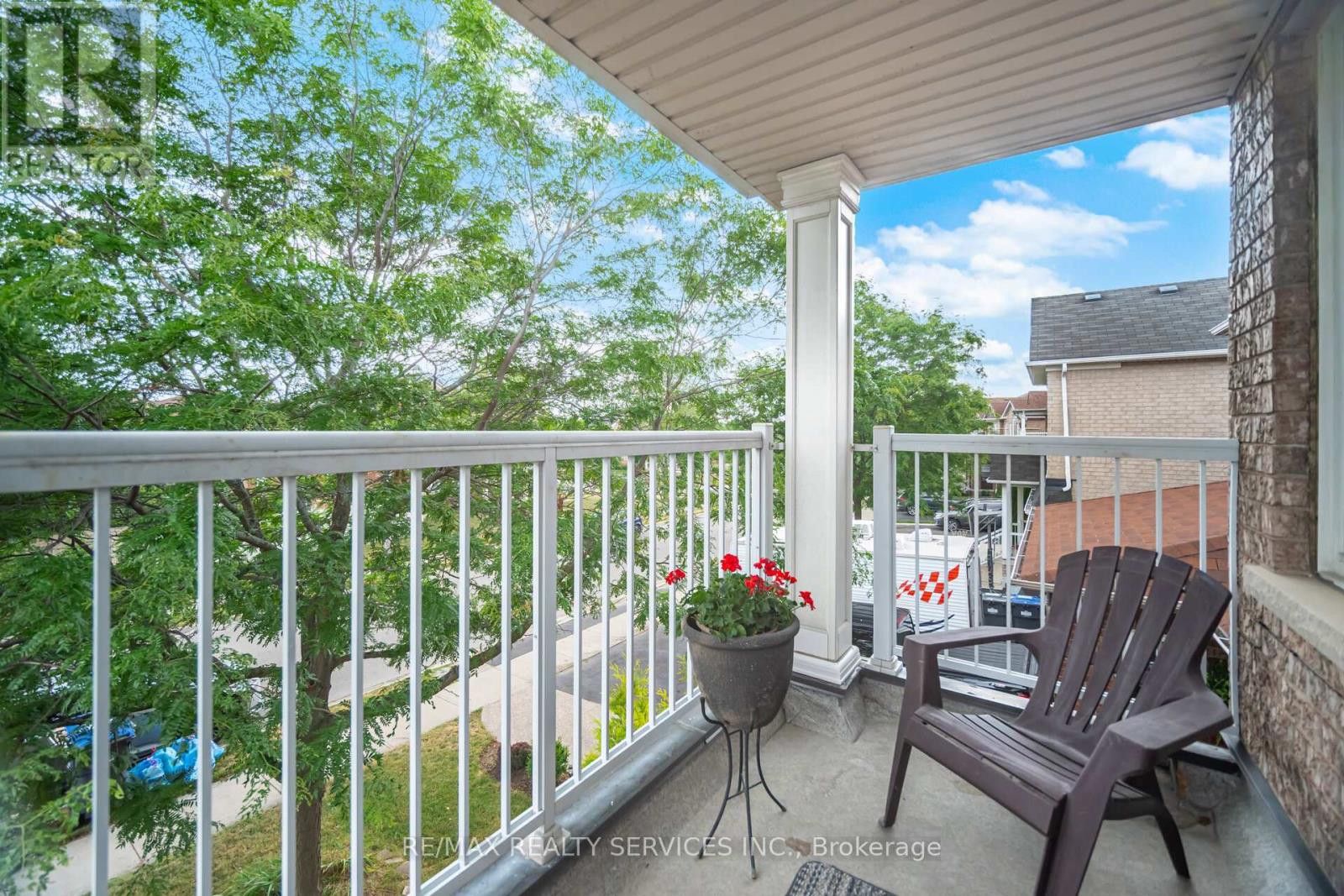 75 Harbourtown Crescent, Brampton, Ontario  L6V 4P5 - Photo 23 - W12275309