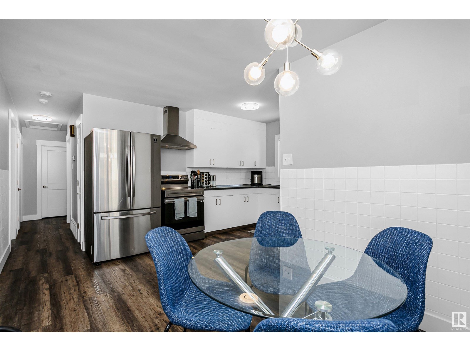 Property at 9146 152 ST NW image 5