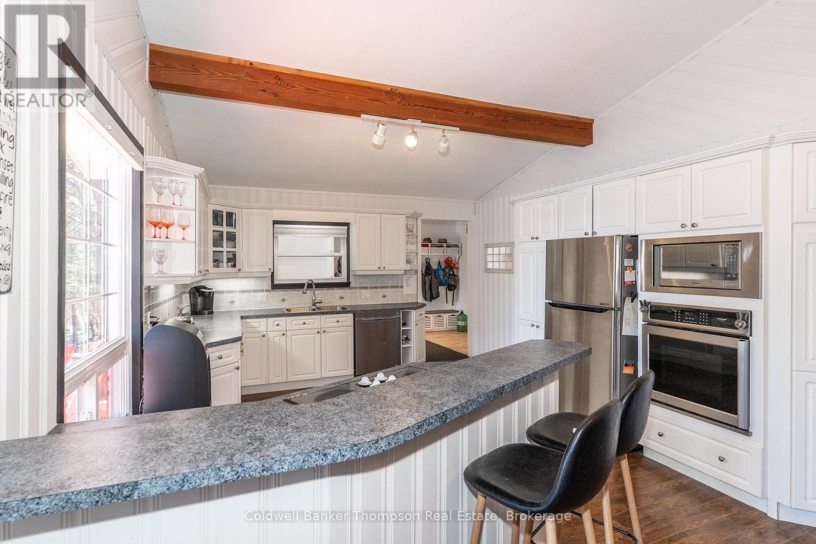 354 Skyline Drive, Armour, Ontario  P0A 1Y0 - Photo 19 - X12138366