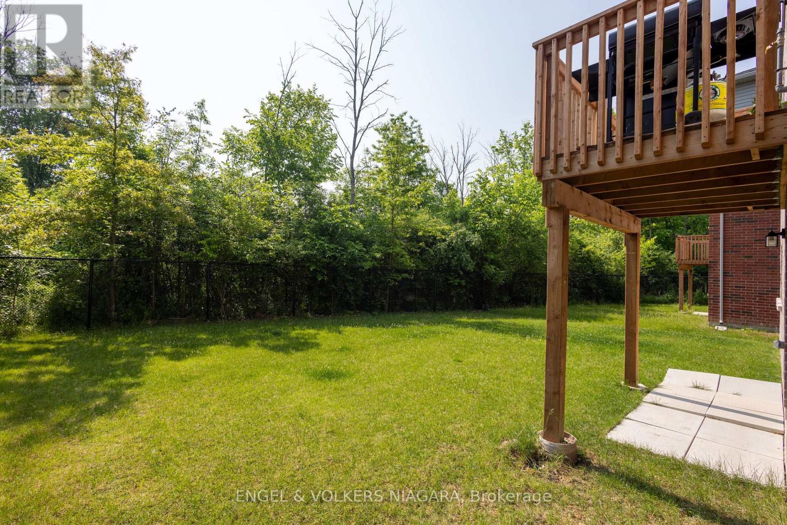 Property at 9234 WHITE OAK AVENUE image 3