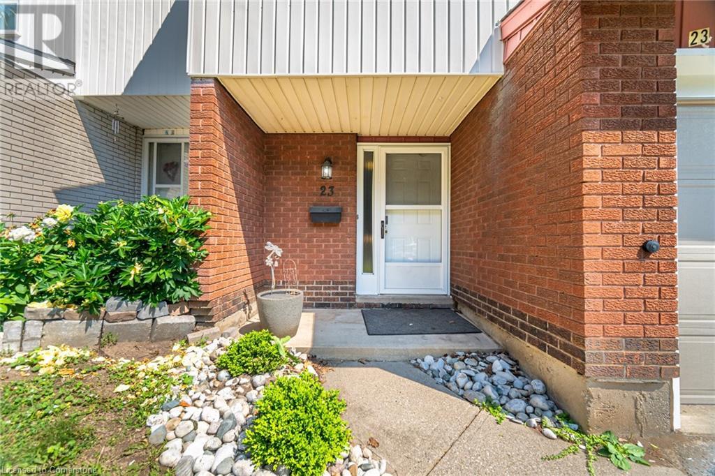 Property at 281 BLUEVALE Street N Unit# 23 image 3