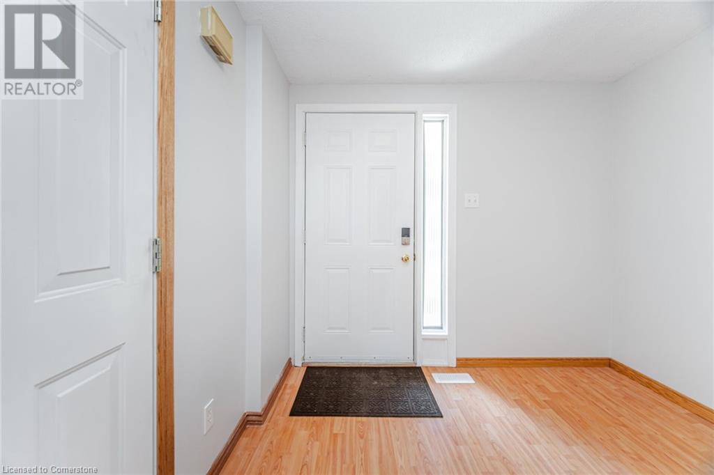 Property at 281 BLUEVALE Street N Unit# 23 image 4