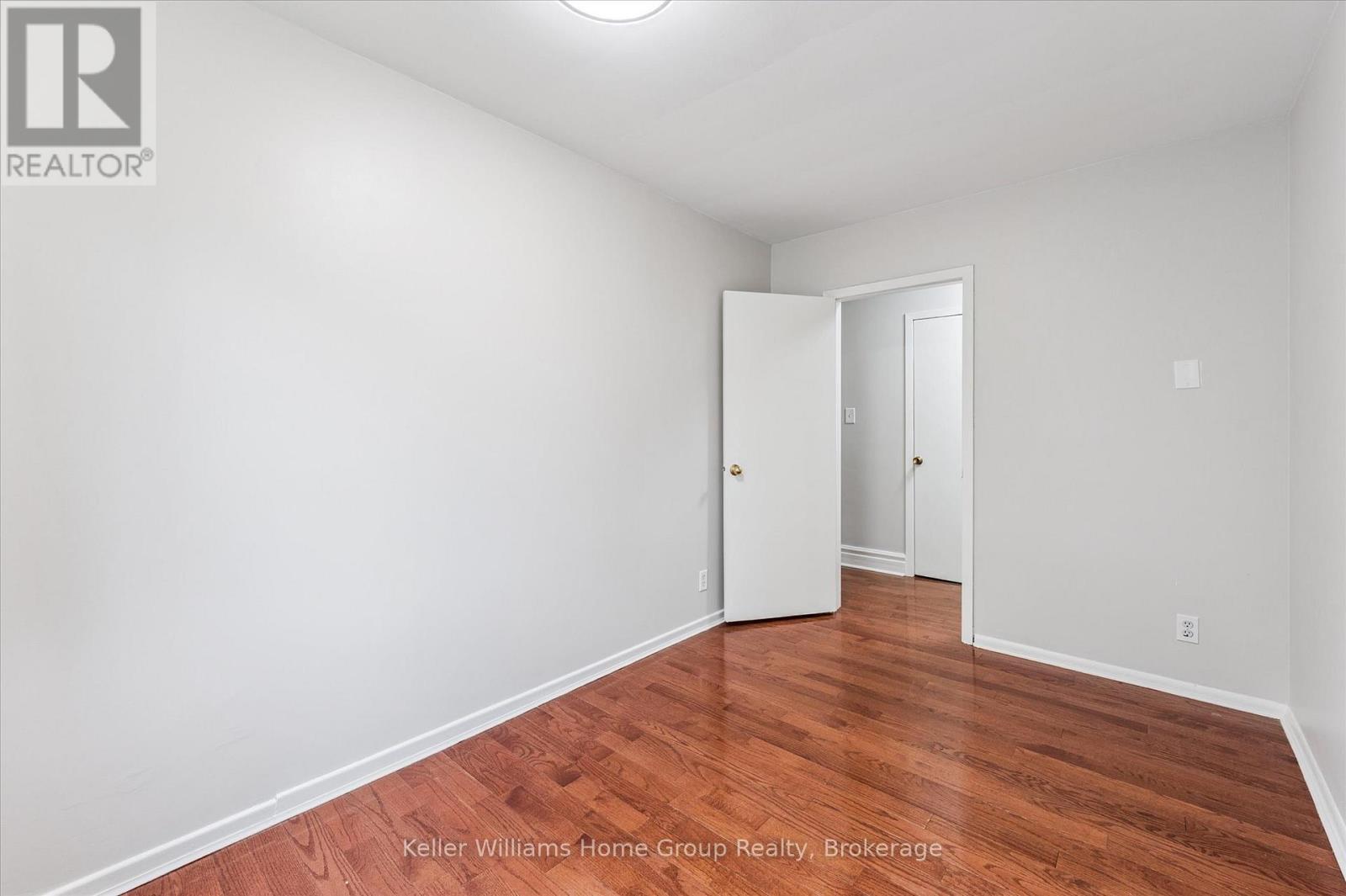 16 Eleanor Court, Guelph, Ontario  N1E 1S8 - Photo 16 - X12275724