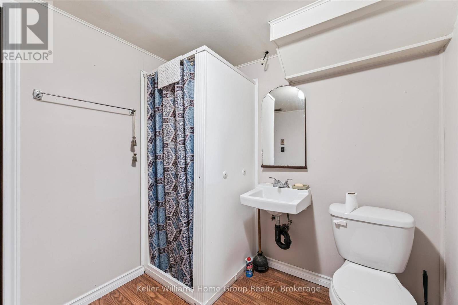 16 Eleanor Court, Guelph, Ontario  N1E 1S8 - Photo 29 - X12275724