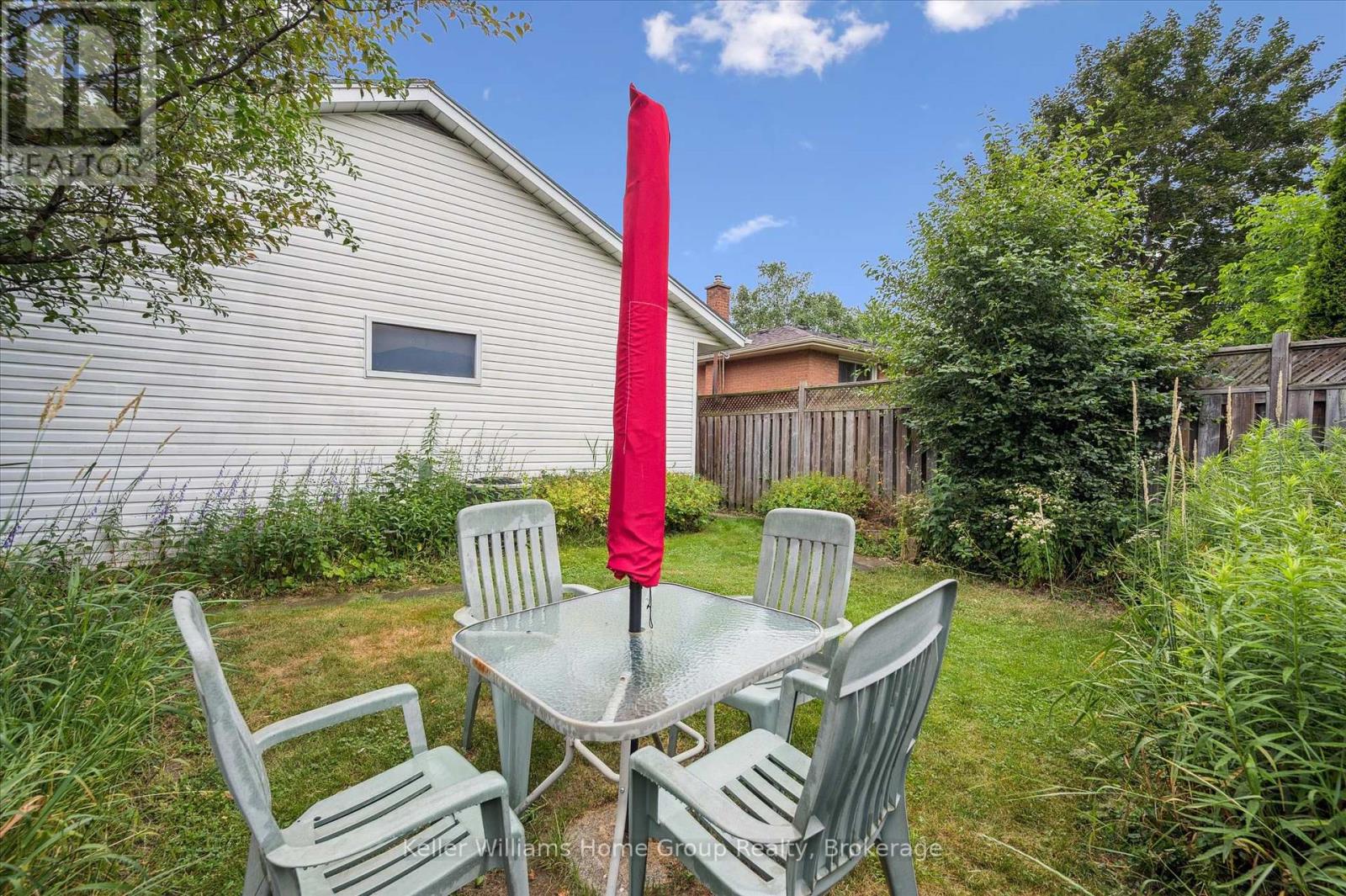 16 Eleanor Court, Guelph, Ontario  N1E 1S8 - Photo 34 - X12275724