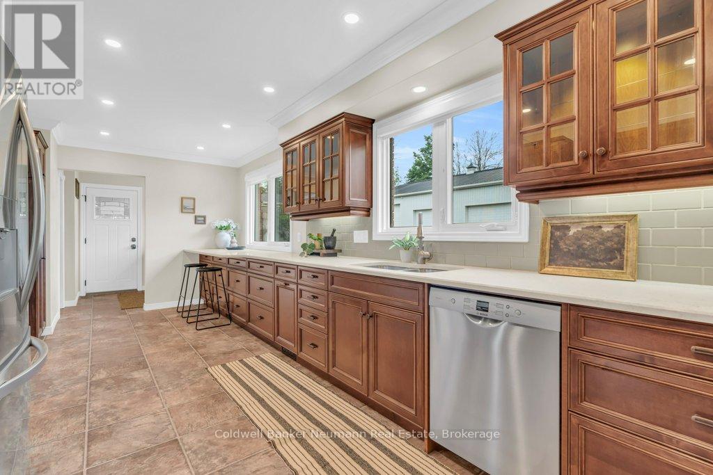 7776 Mill Road, Guelph/eramosa, Ontario  N1H 6J1 - Photo 12 - X12275784
