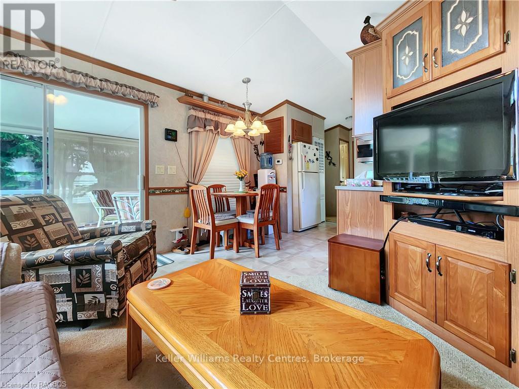 M44 - 13 Southline Avenue, Huron-Kinloss, Ontario  N0G 2B0 - Photo 19 - X12275865