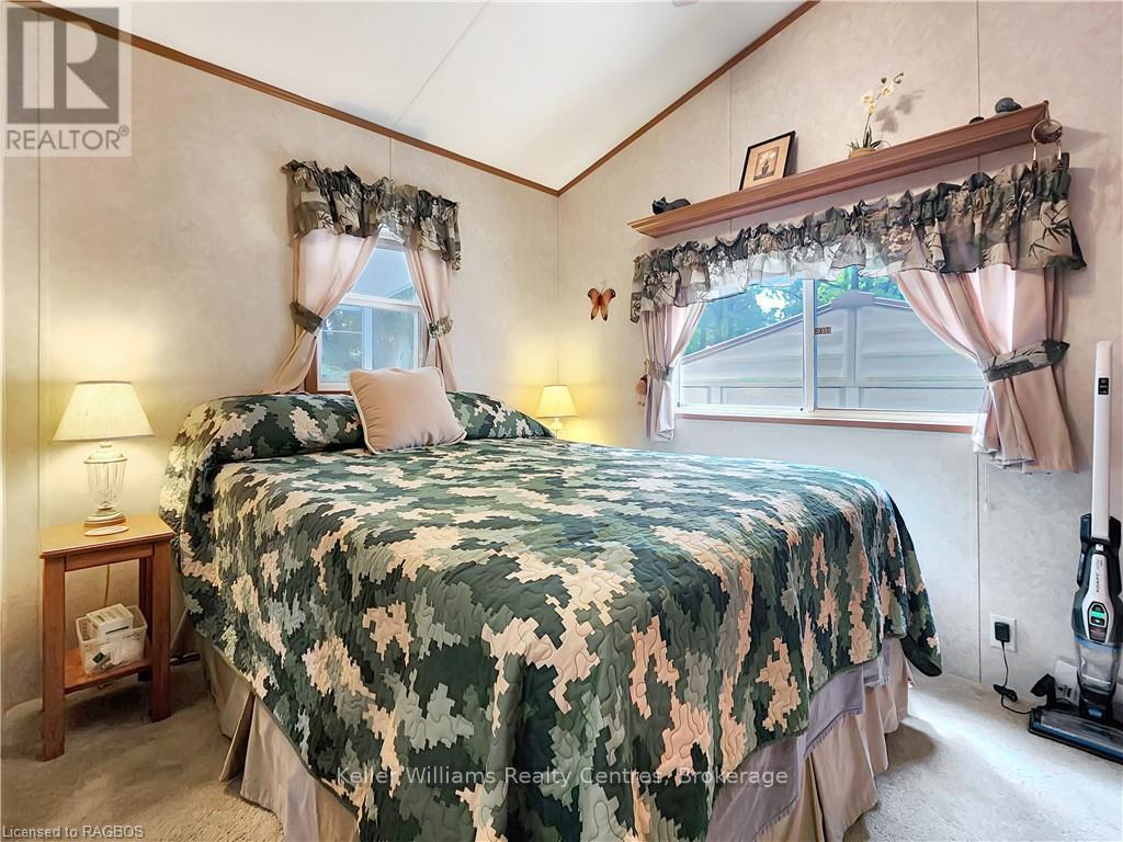 M44 - 13 Southline Avenue, Huron-Kinloss, Ontario  N0G 2B0 - Photo 25 - X12275865