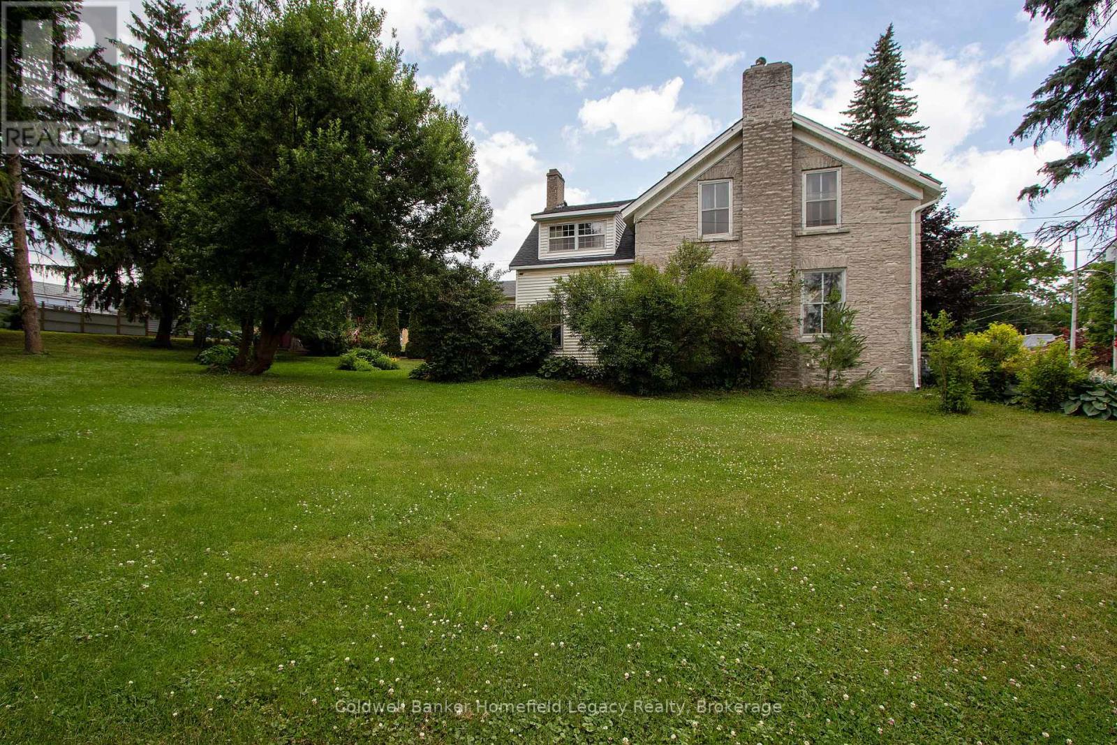52 Ontario Street S, St. Marys, Ontario  N4X 1B4 - Photo 8 - X12275926