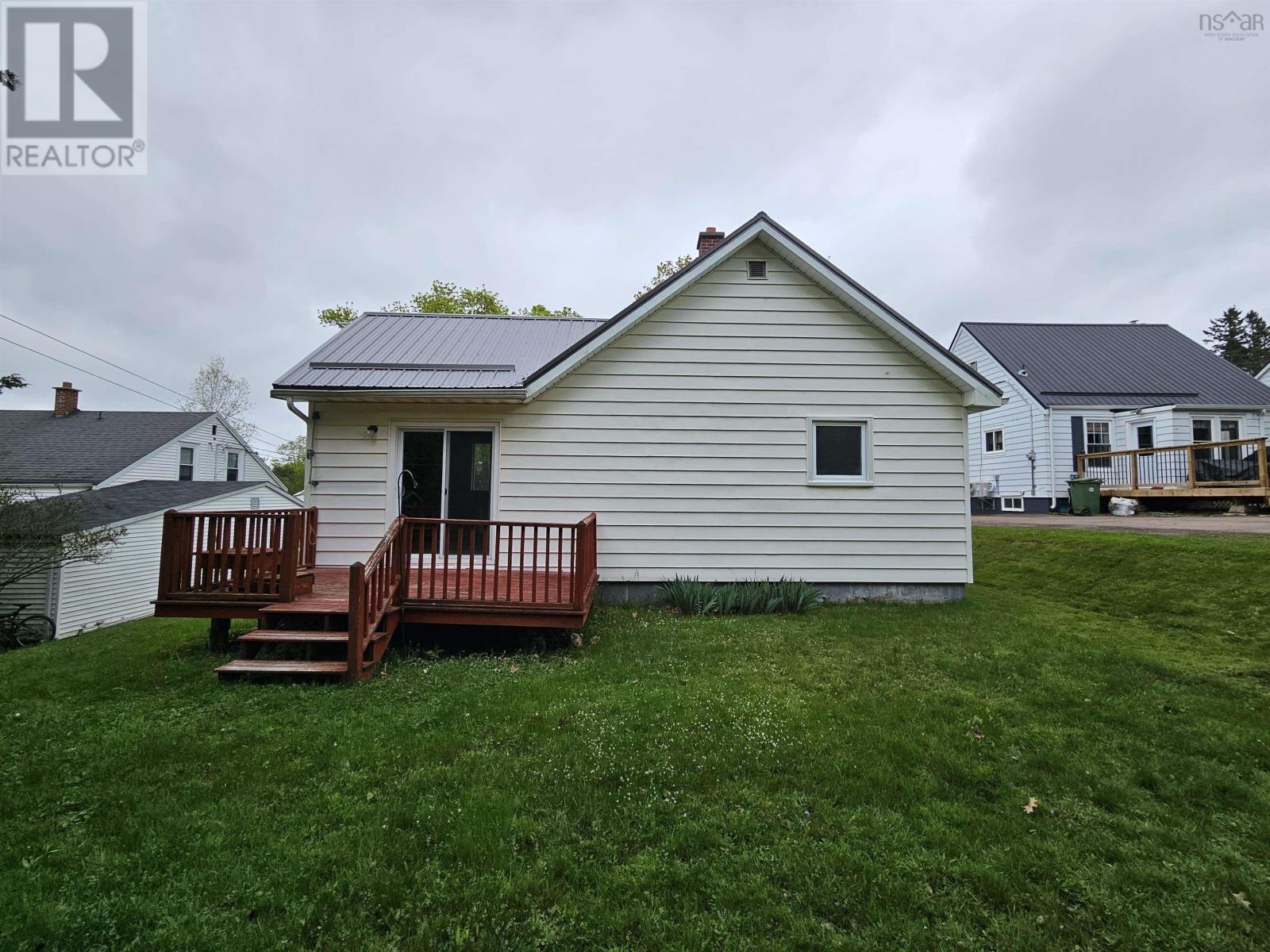 98 Wood Street, Truro, Nova Scotia  B2N 4T5 - Photo 6 - 202511788