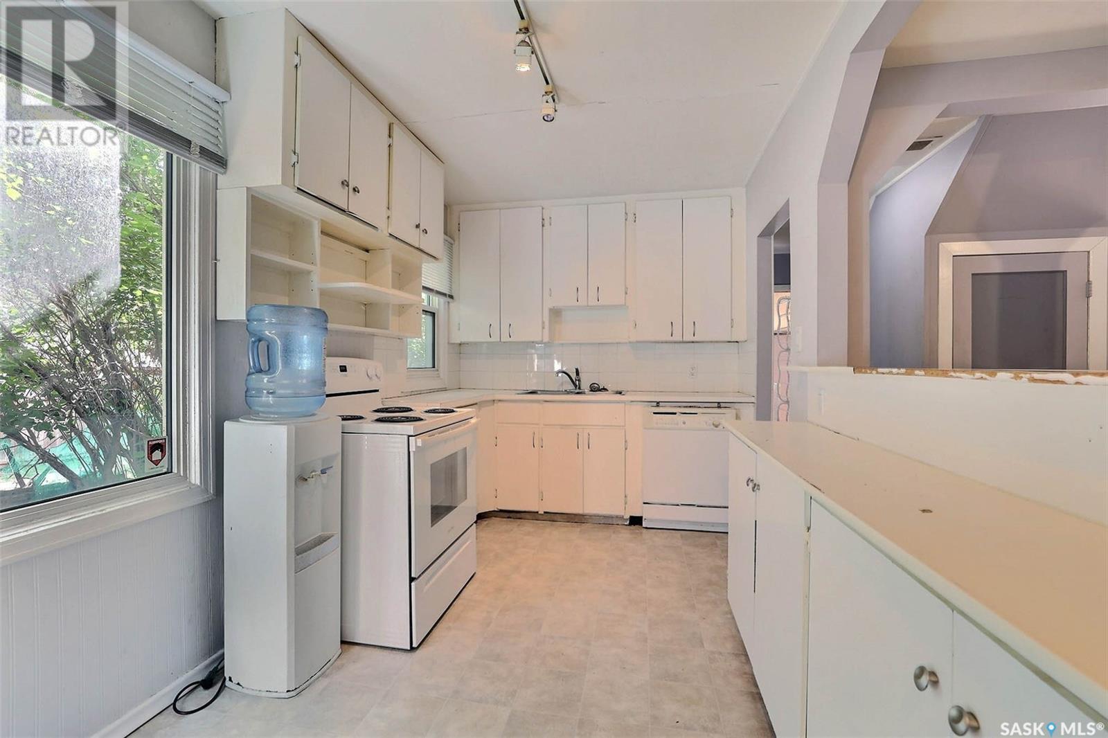 1726 York Street, Regina, Saskatchewan  S4T 4P9 - Photo 4 - SK012125